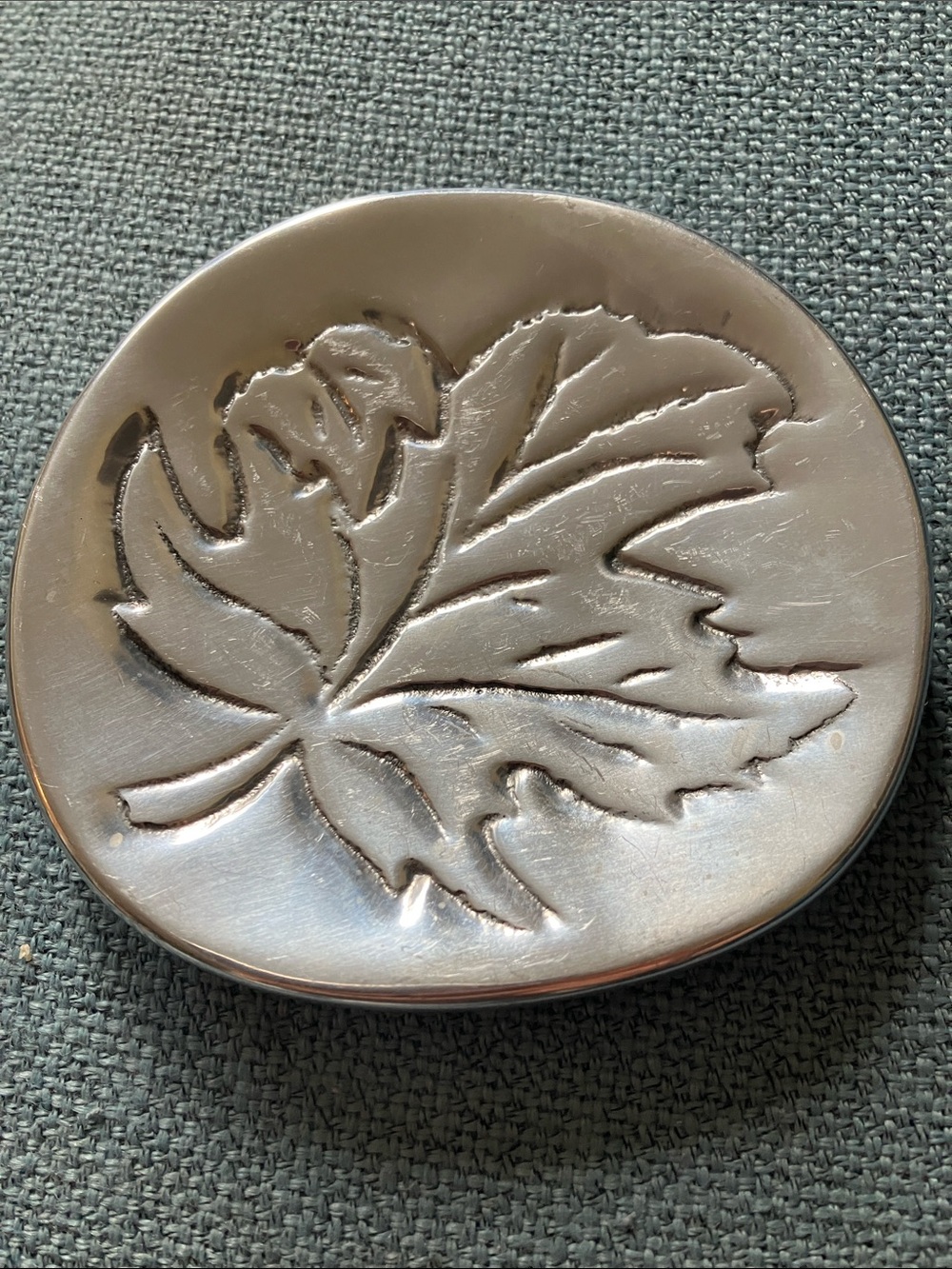 Vintage Hoselton Signed Silver Leaf Aluminium Plate - Decorative Home Sculpture